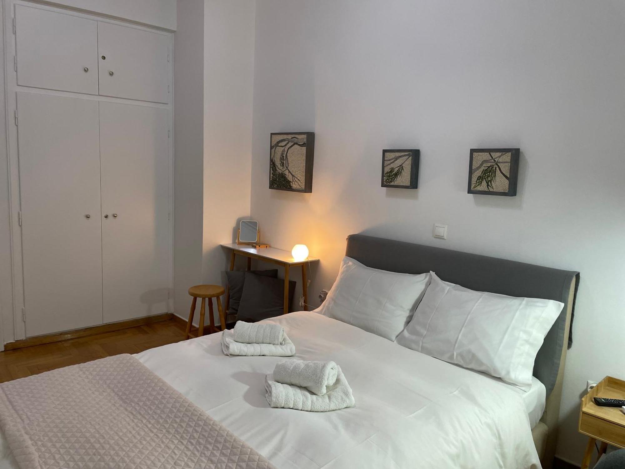 Mosaic Art Apartment In Plaka Атина Екстериор снимка